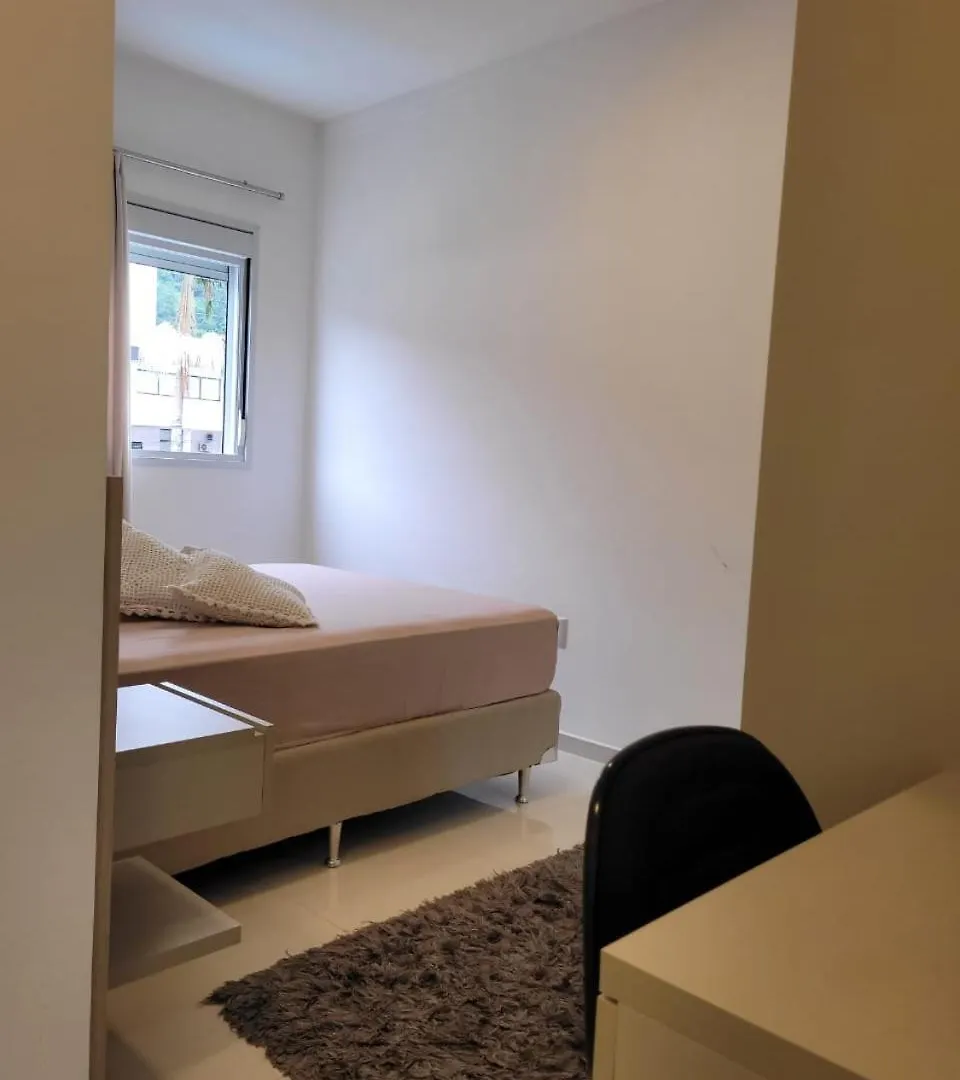 Apartamento Residencial Mar Azul - Praia De Palmas - Governador Celso Ramos-Sc Brasil